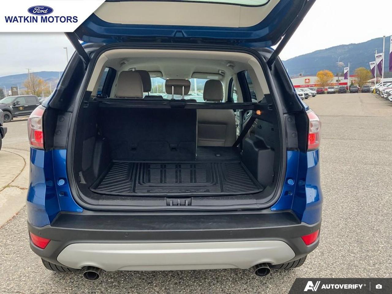 2018 Ford Escape Titanium Photo14