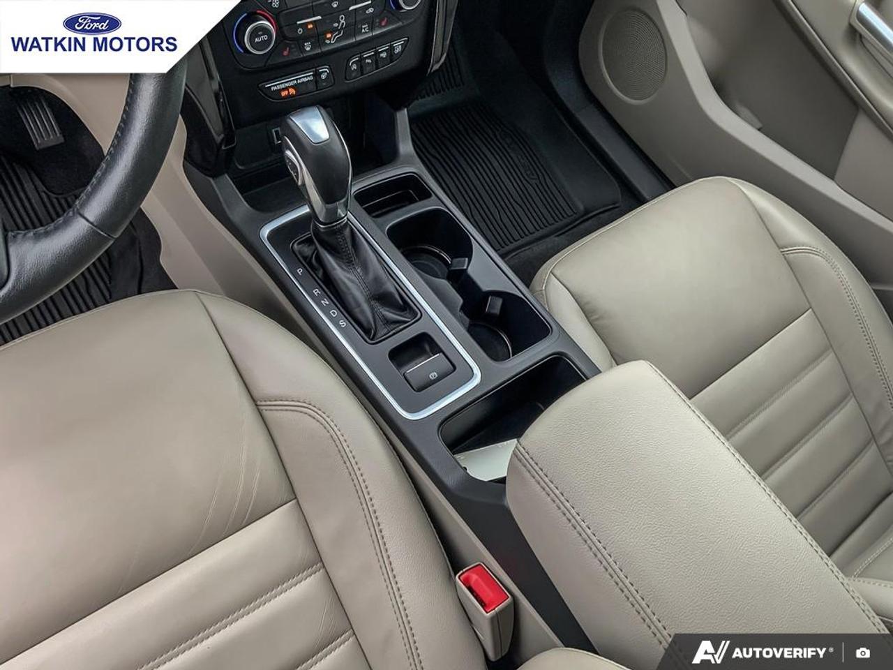 2018 Ford Escape Titanium Photo20