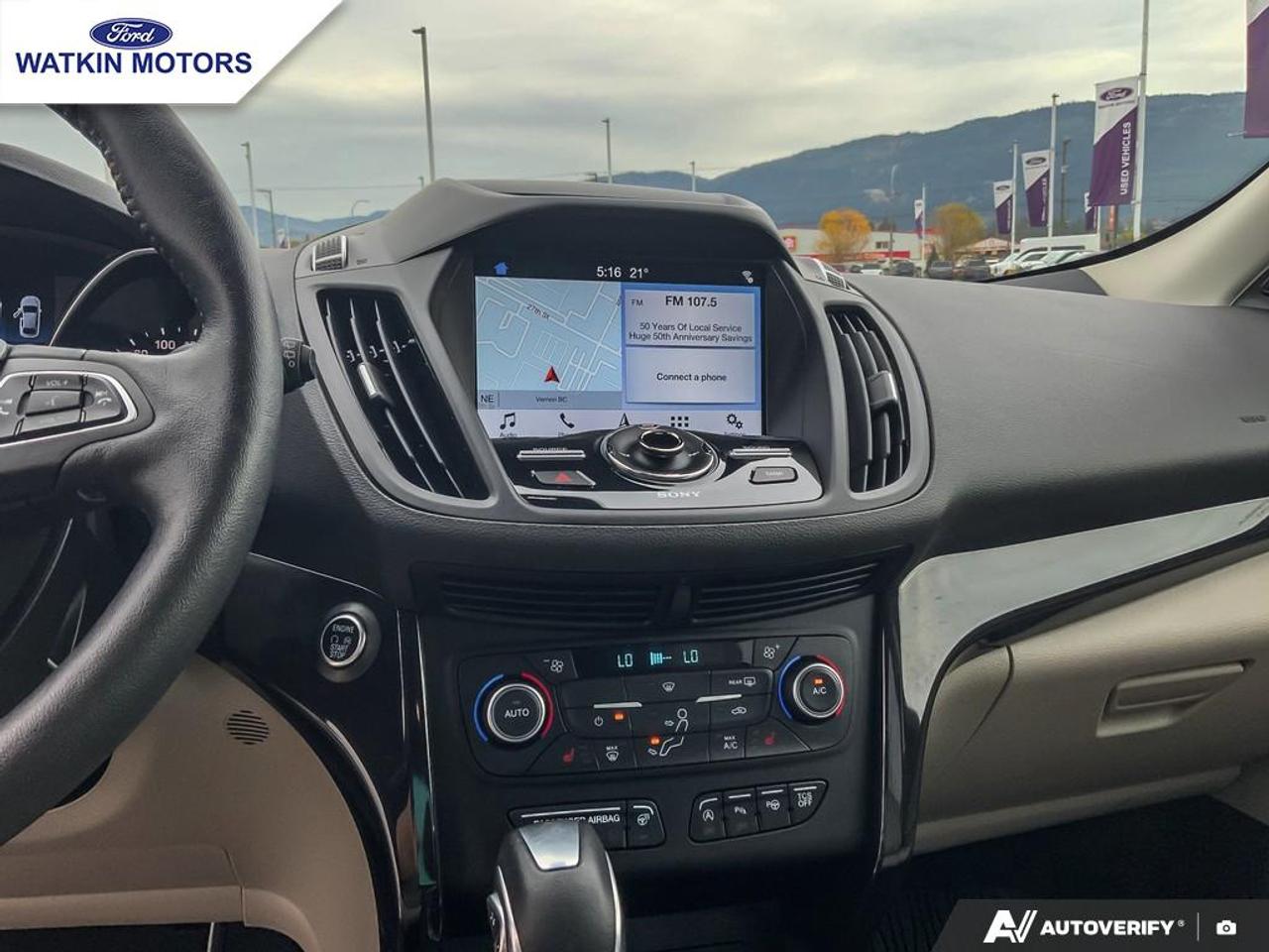 2018 Ford Escape Titanium Photo21