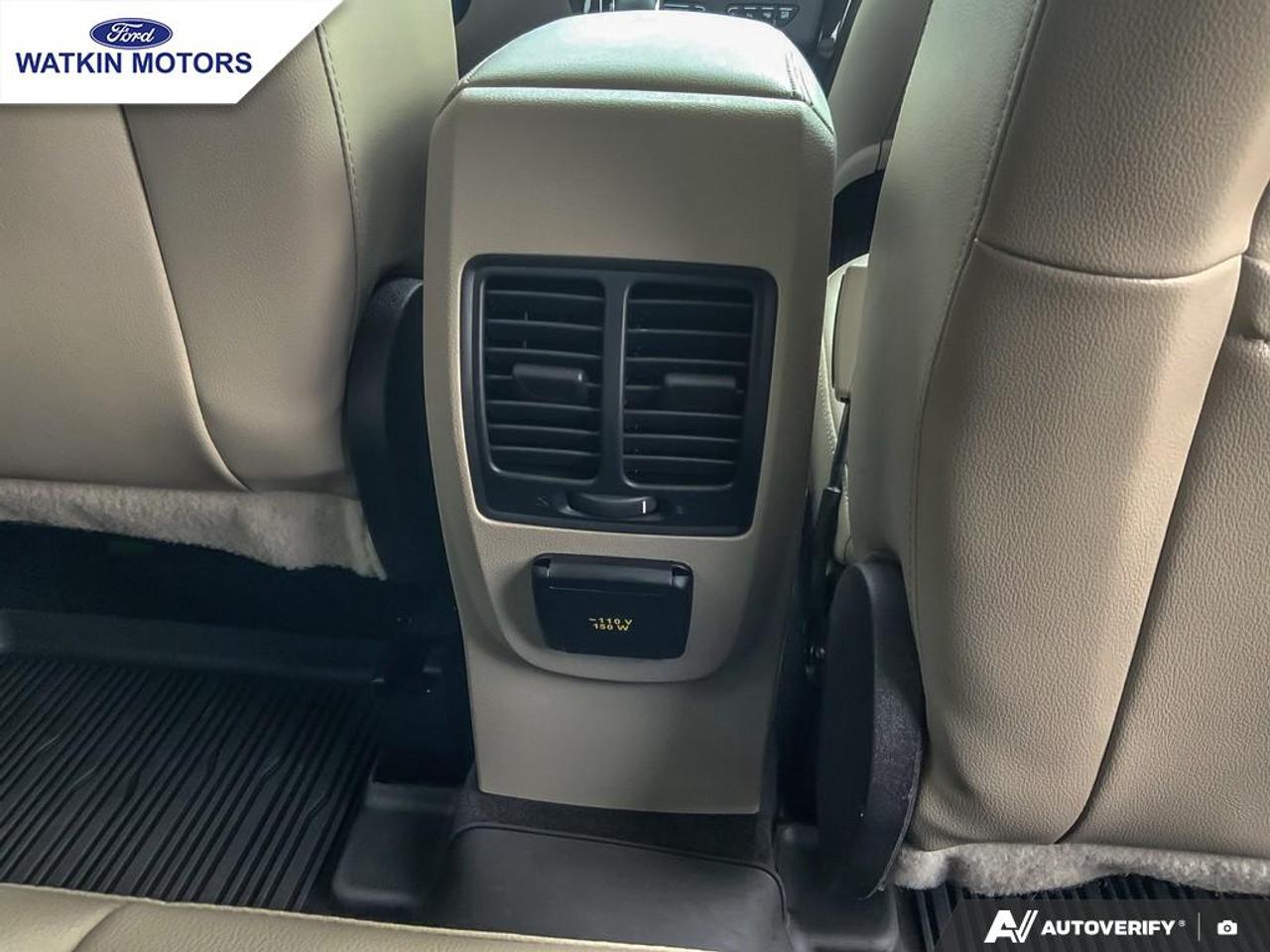 2018 Ford Escape Titanium Photo28