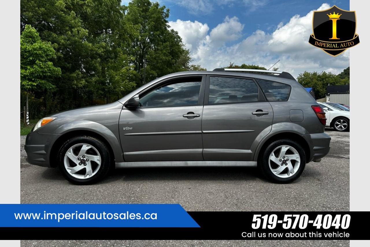 2007 Pontiac Vibe 1.8-FWD Photo