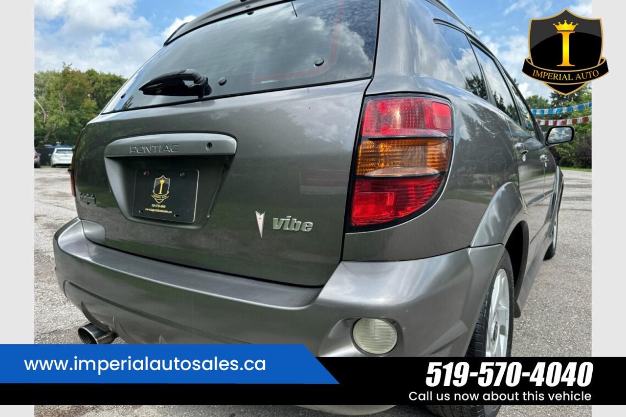2007 Pontiac Vibe 1.8-FWD Photo