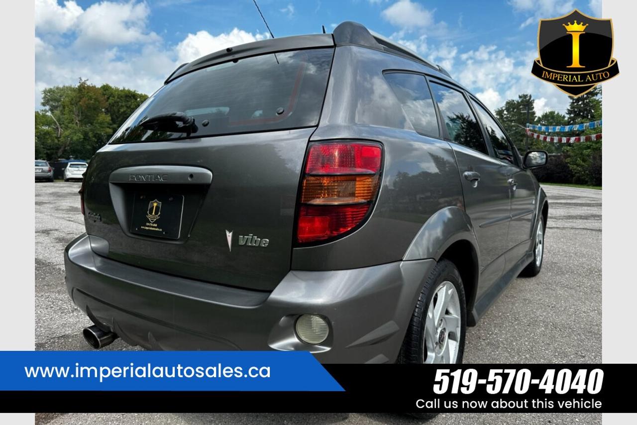 2007 Pontiac Vibe 1.8-FWD Photo
