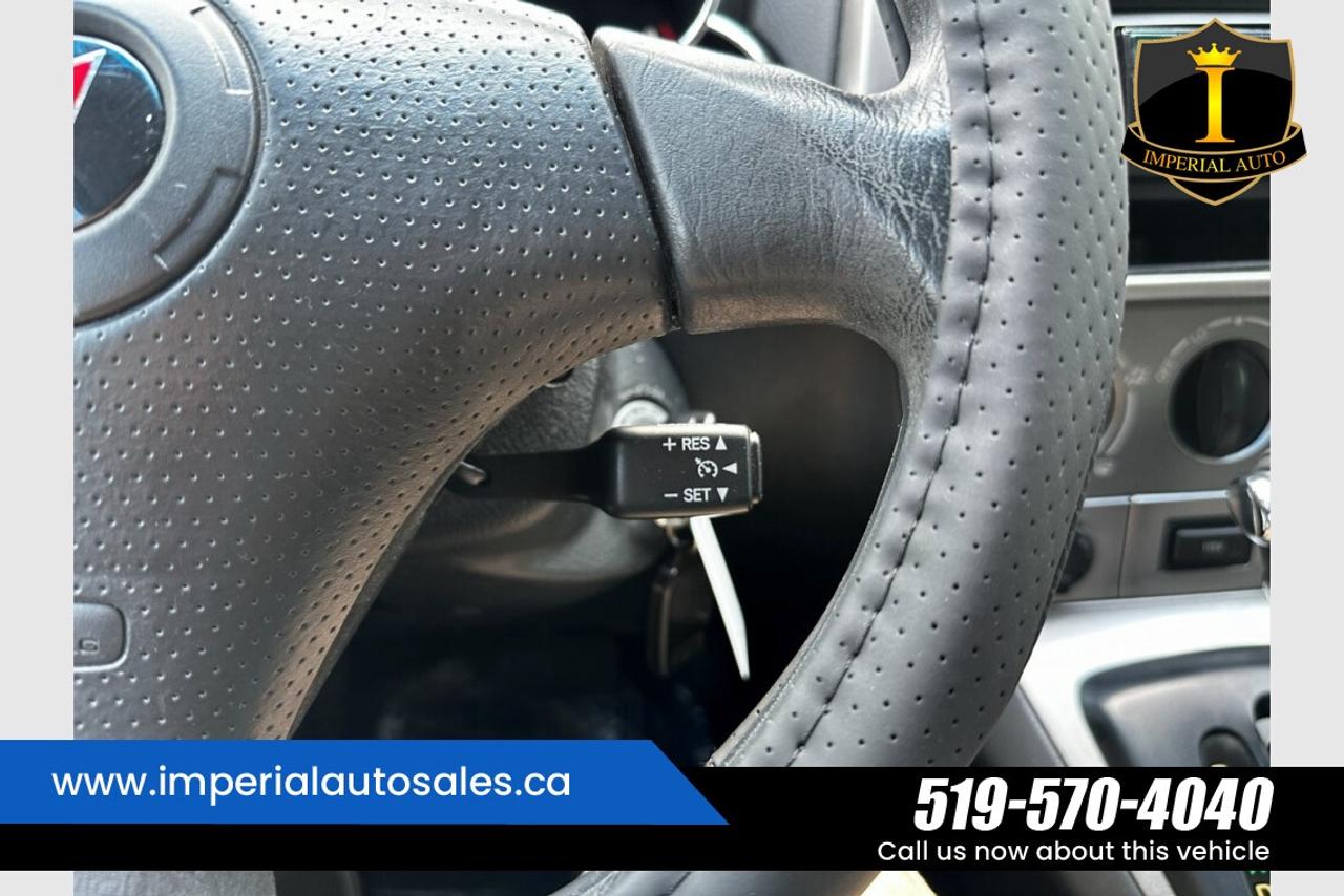 2007 Pontiac Vibe 1.8-FWD Photo