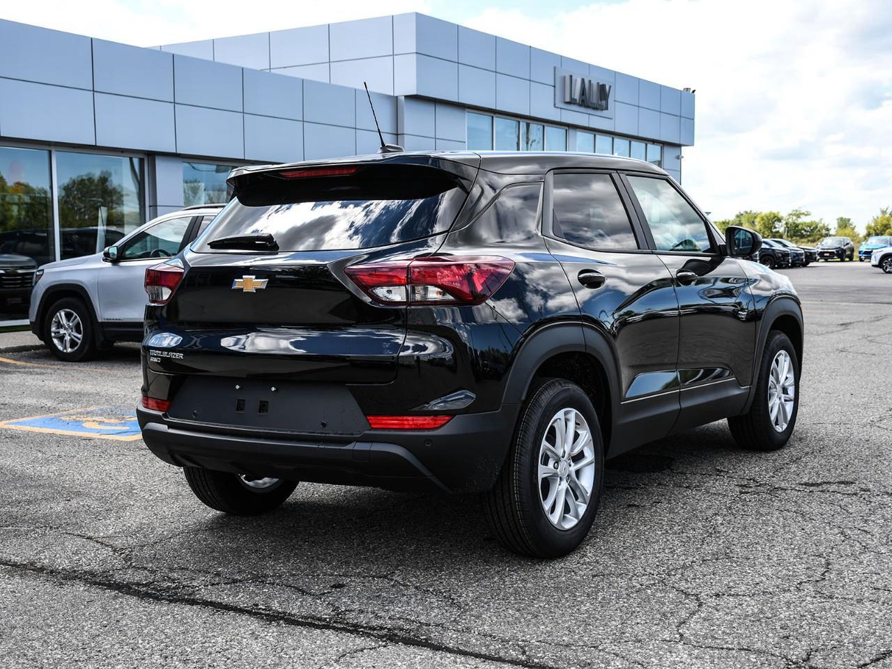 2026 Chevrolet TrailBlazer LS Photo