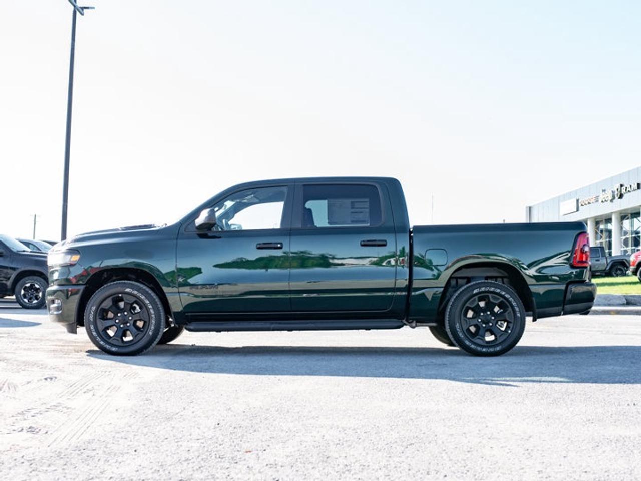 2026 RAM 1500 Express Photo