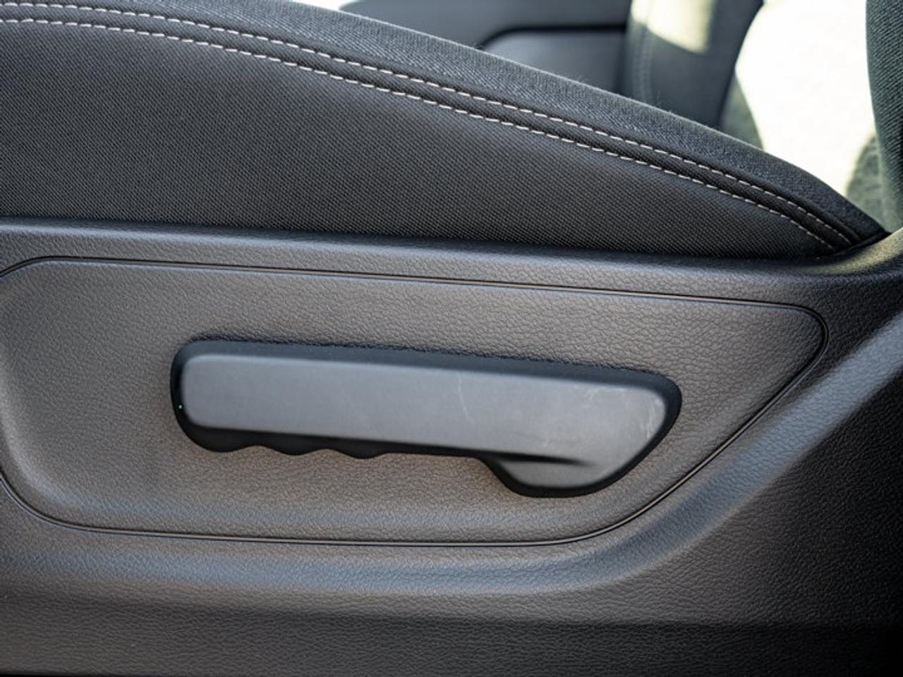 2026 RAM 1500 Express Photo