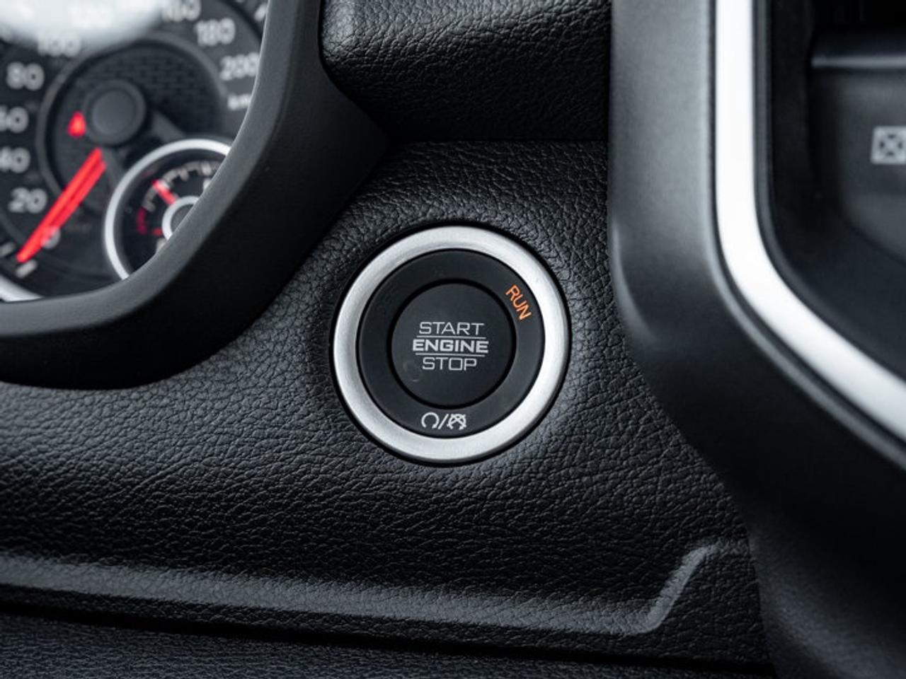 2026 RAM 1500 Express Photo