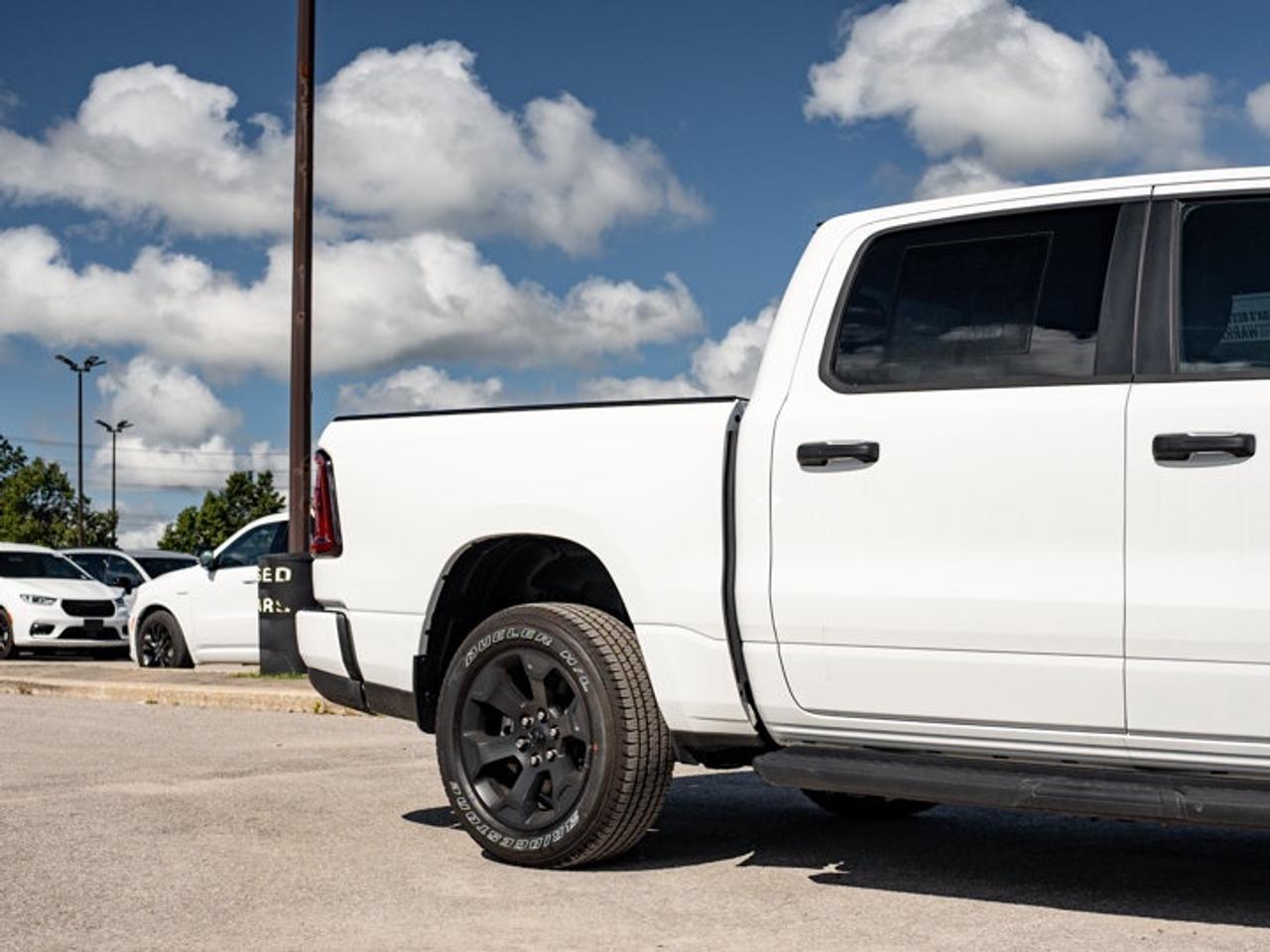 2026 RAM 1500 Express Photo