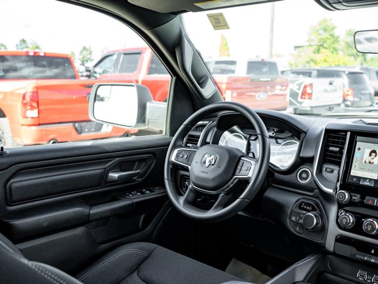 2026 RAM 1500 Express Photo