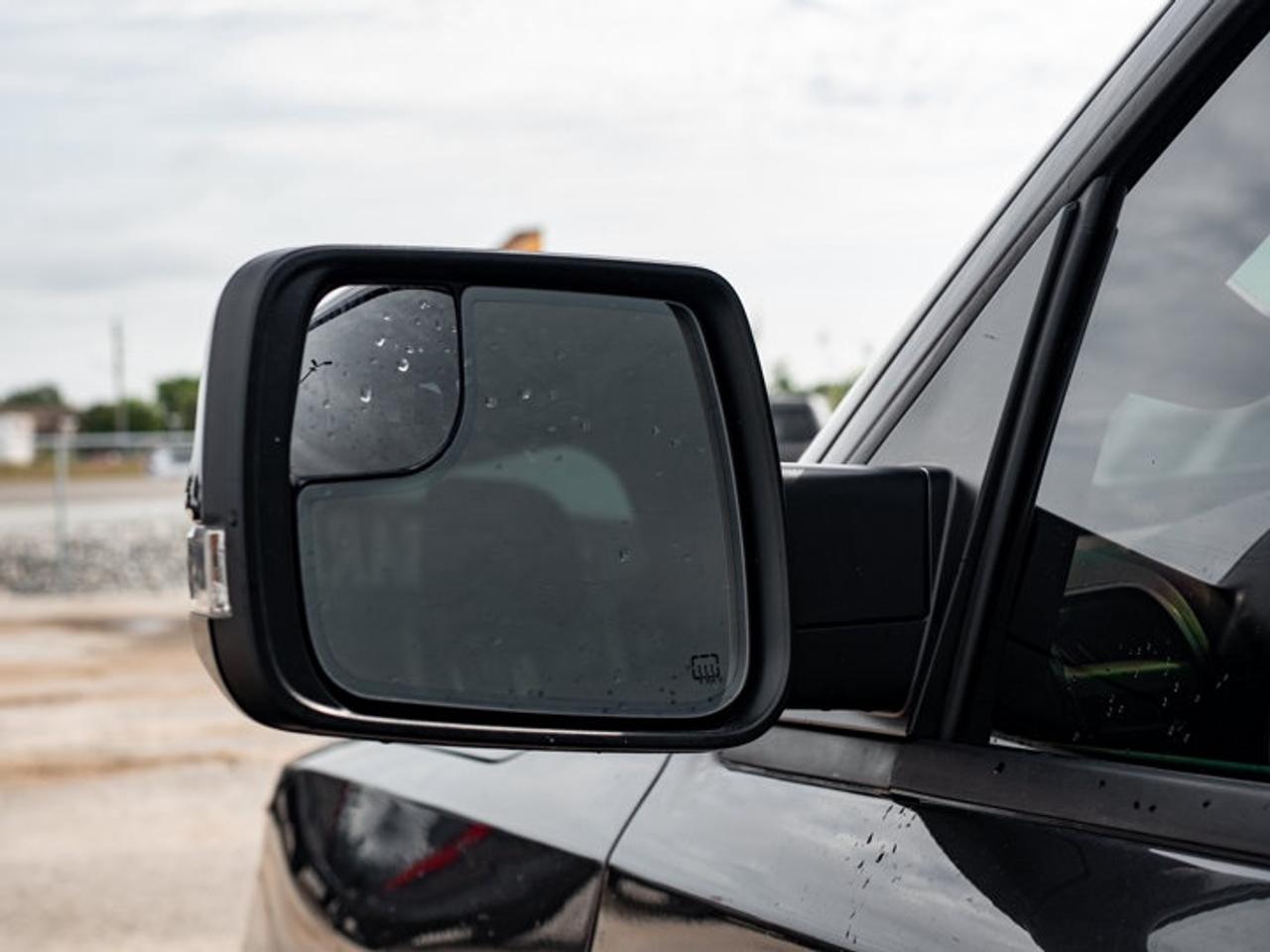 2024 RAM 1500 SPORT Photo