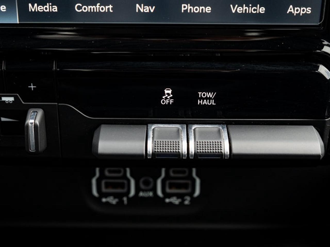 2024 RAM 1500 SPORT Photo