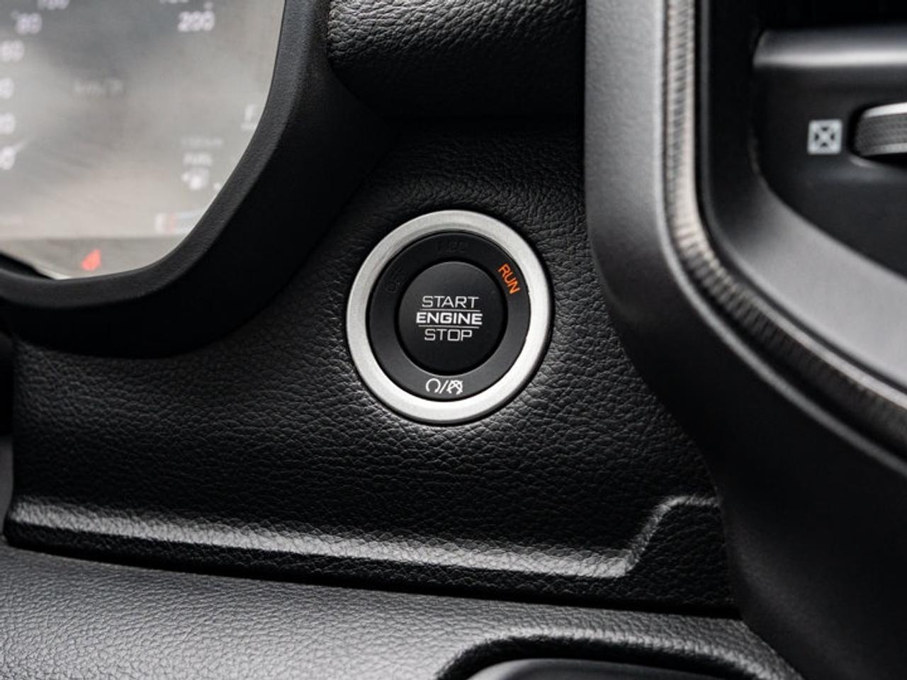 2024 RAM 1500 SPORT Photo