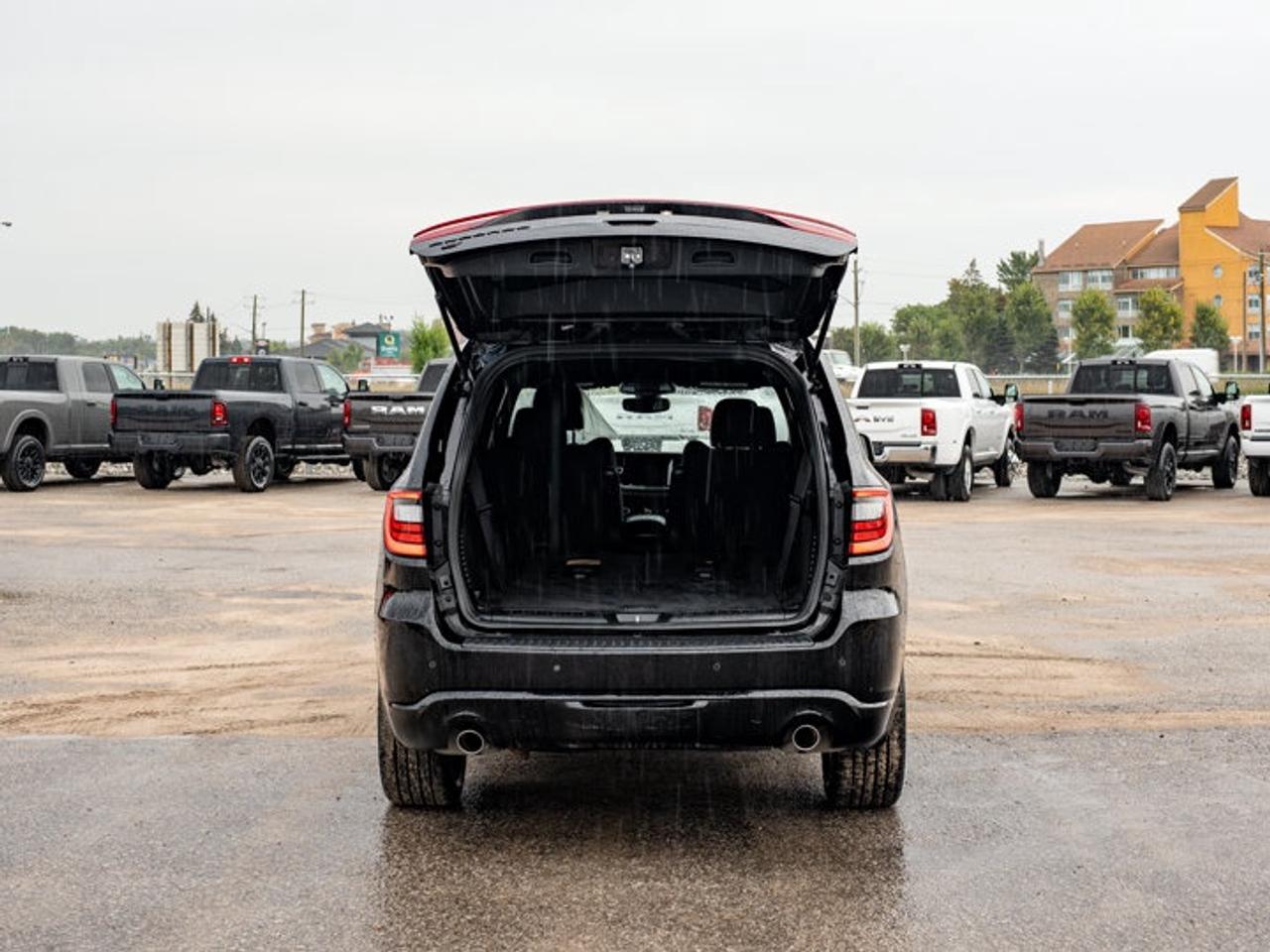 2021 Dodge Durango SXT Photo