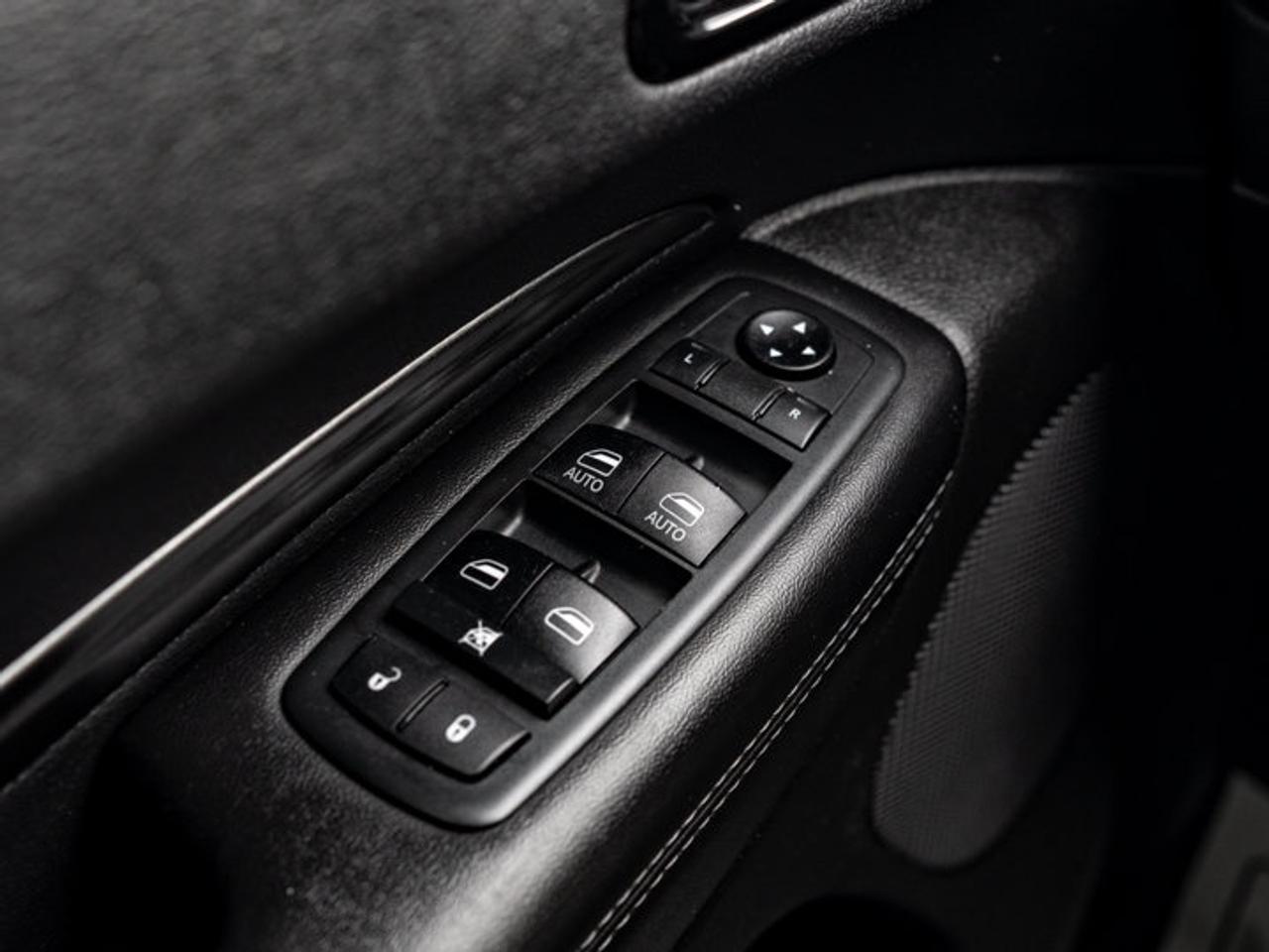 2021 Dodge Durango SXT Photo