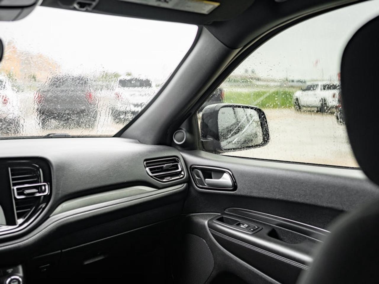 2021 Dodge Durango SXT Photo