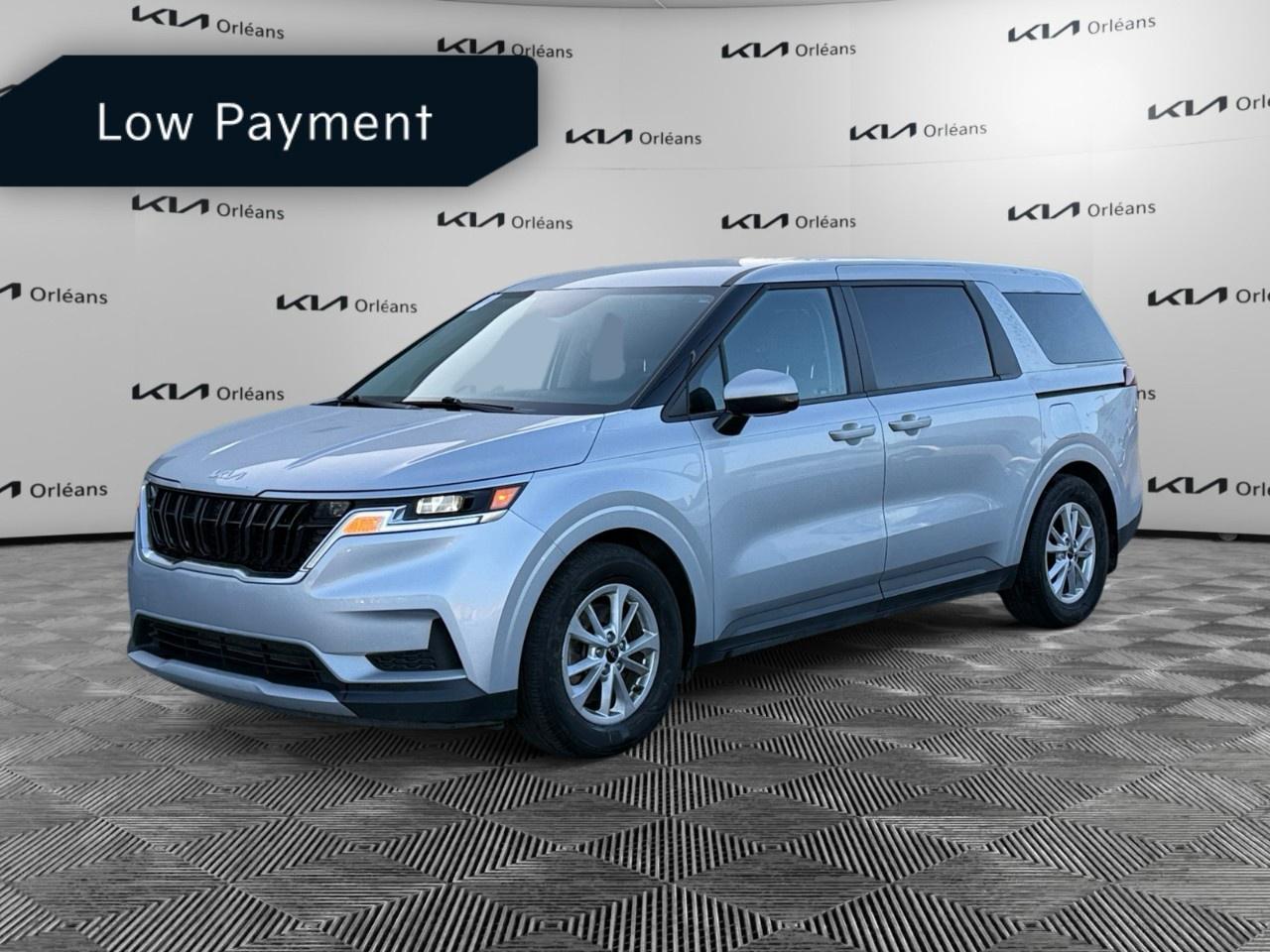 2022 Kia Carnival LX FWD Photo0