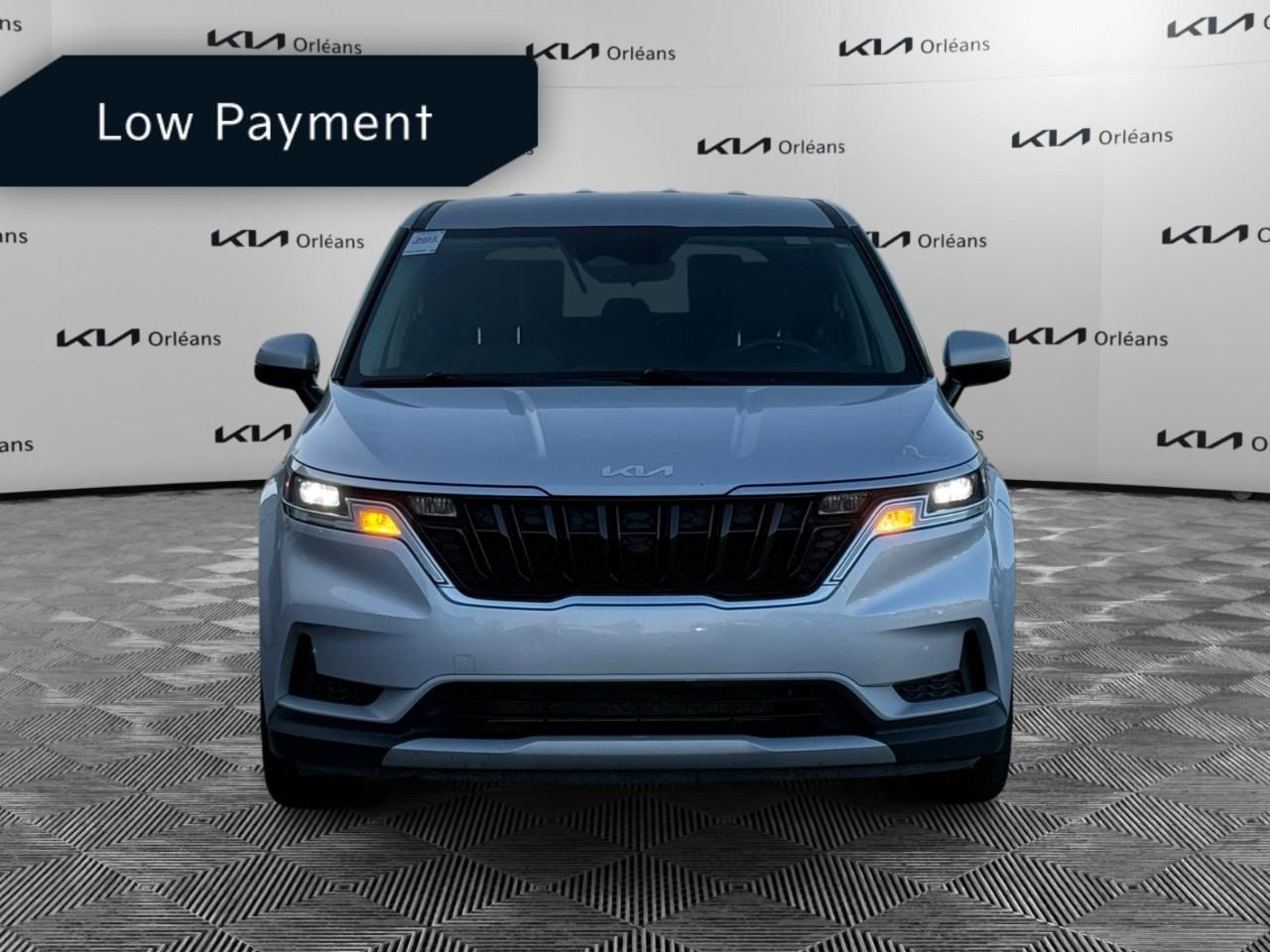 2022 Kia Carnival LX FWD Photo