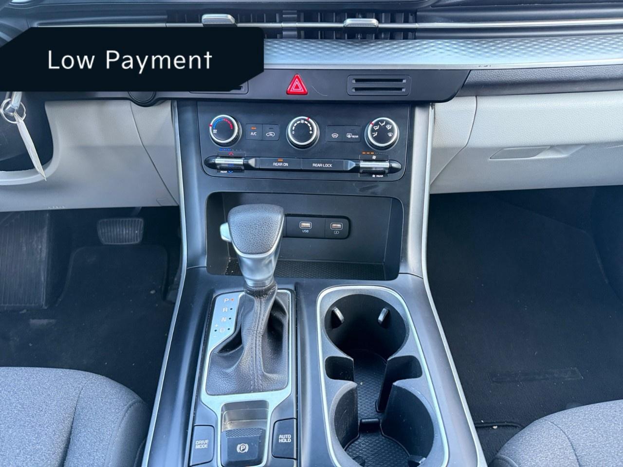 2022 Kia Carnival LX FWD Photo