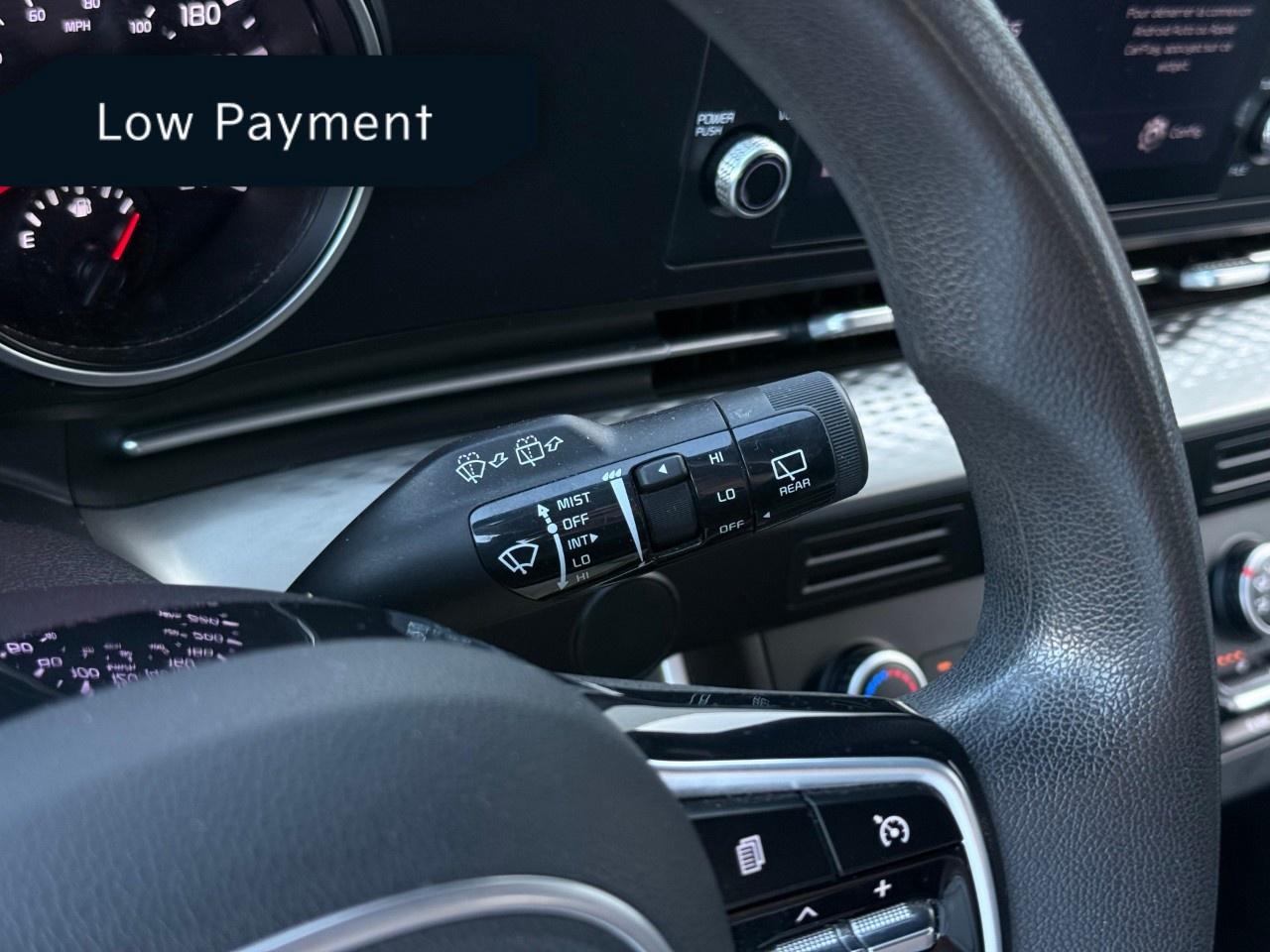 2022 Kia Carnival LX FWD Photo