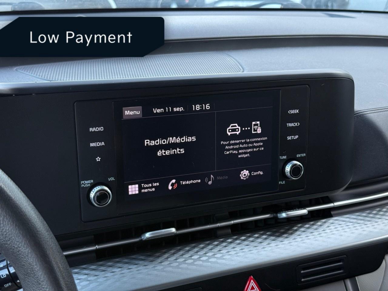 2022 Kia Carnival LX FWD Photo