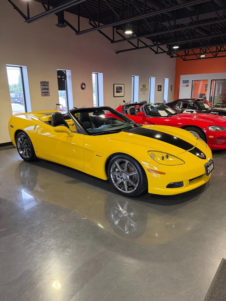 2009 Chevrolet Corvette ZHZ Hertz Edition Photo1