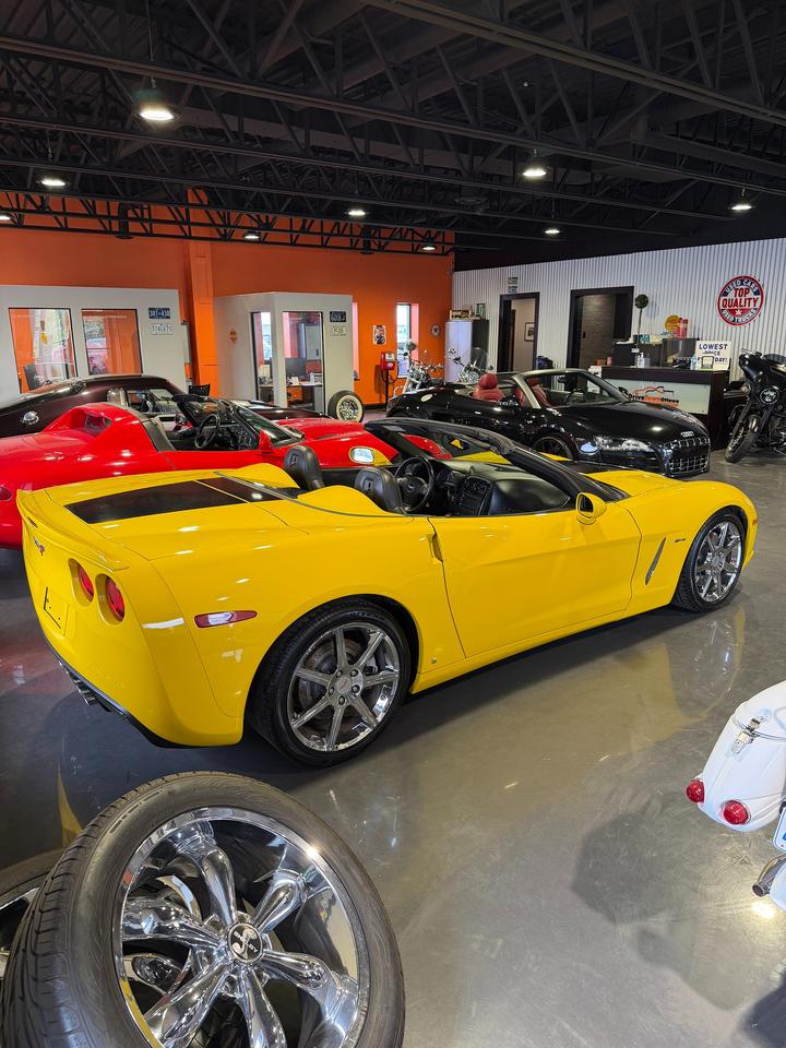 2009 Chevrolet Corvette ZHZ Hertz Edition Photo