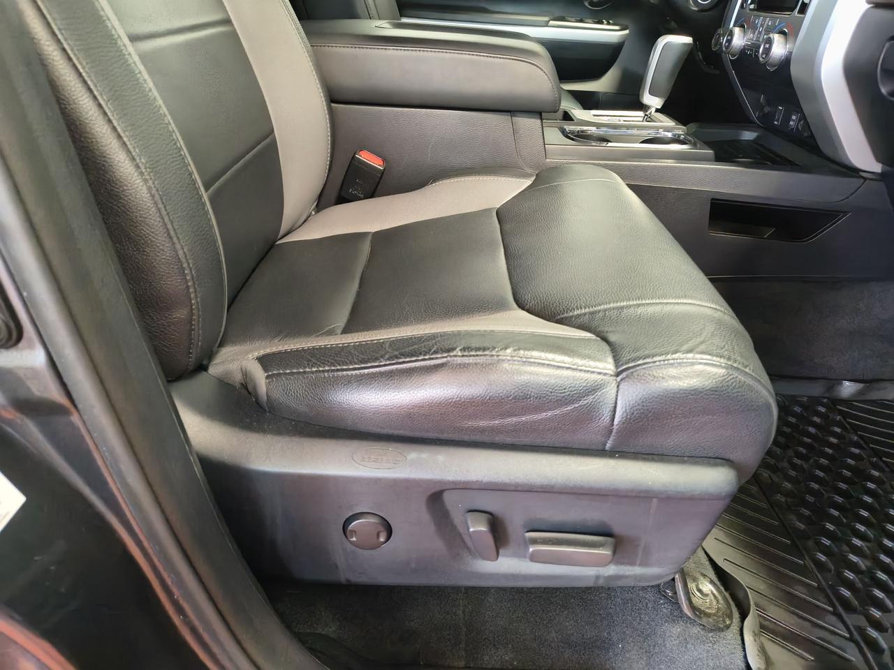 2018 Toyota Tundra Limited  Photo0