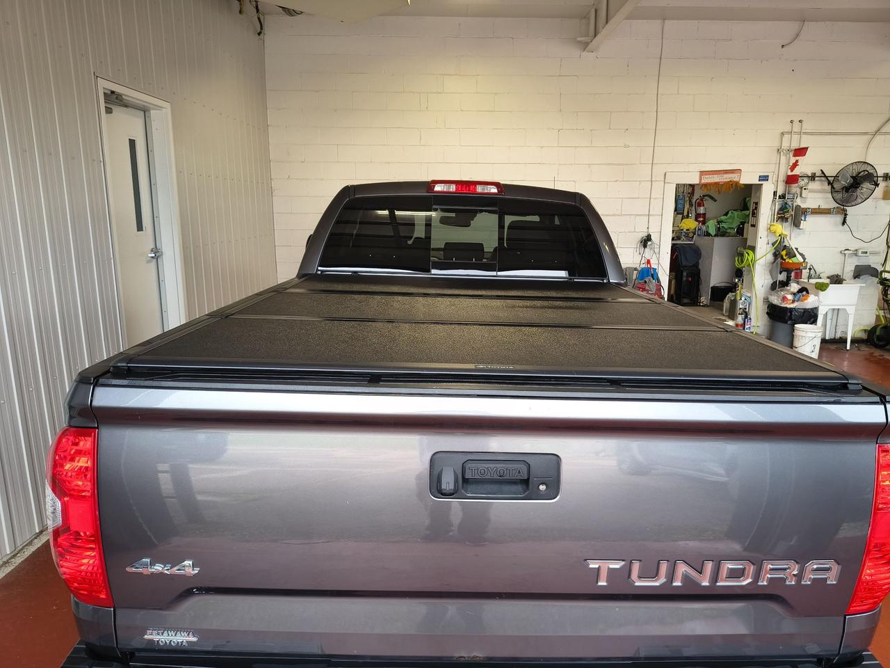2018 Toyota Tundra Limited  Photo
