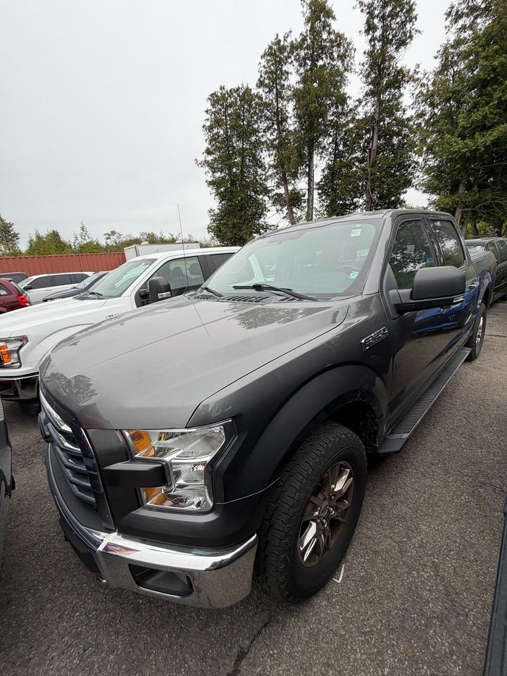 2016 Ford F-150 XLT - Photo #1