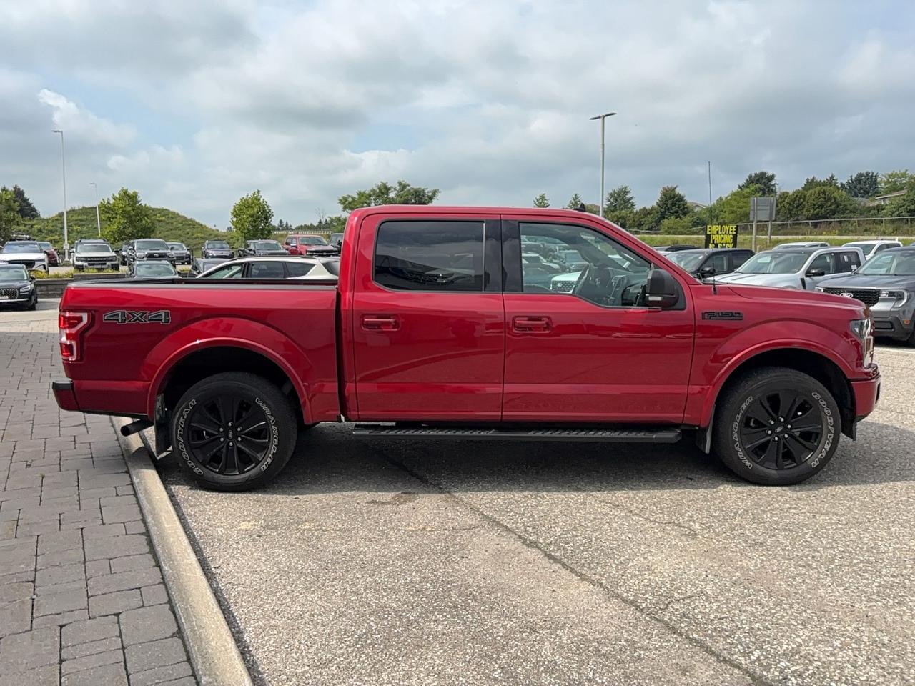 2020 Ford F-150 LOW KMS! LOCAL TRADE IN! 1 OWNER, BLACK PACK! 20'S Photo3