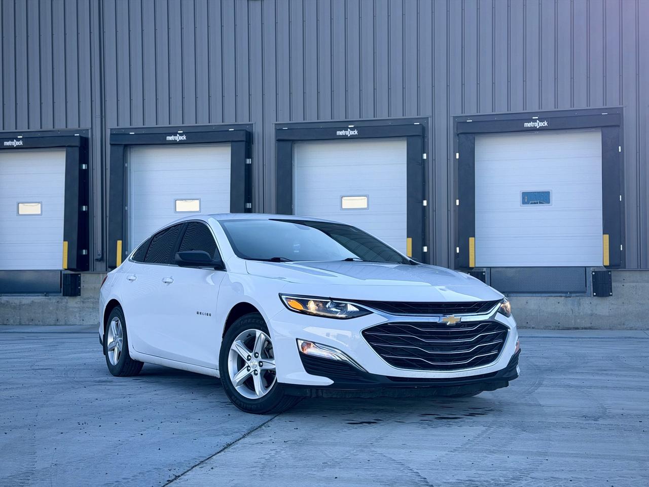 2019 Chevrolet Malibu LS - Photo #1