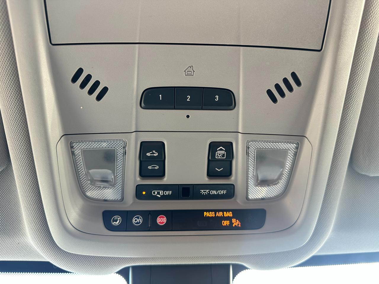 2022 GMC Terrain AT4 AWD HTD-Leather PanoRoof BOSE NAV BackupCam XM Photo