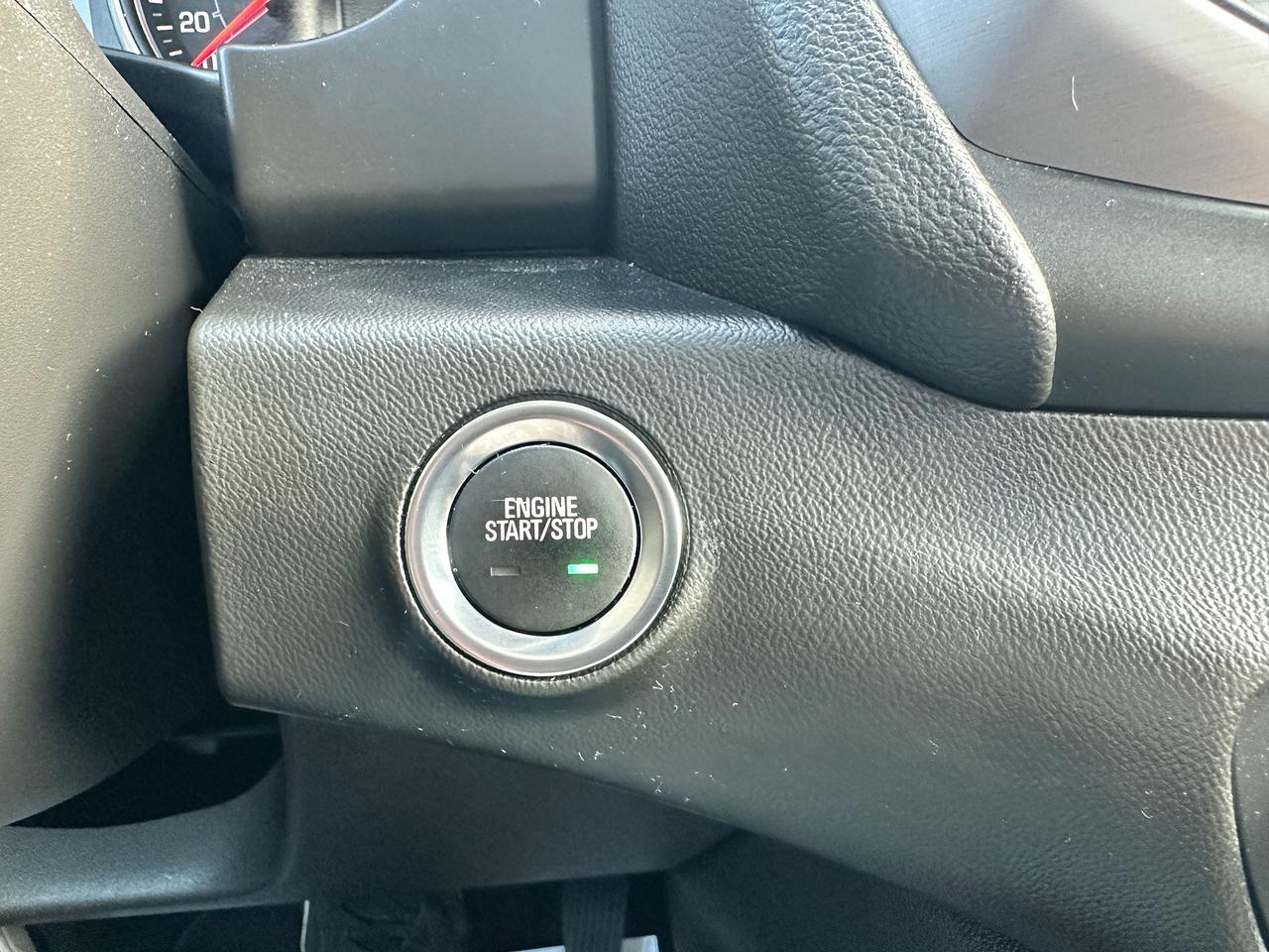 2022 GMC Terrain AT4 AWD HTD-Leather PanoRoof BOSE NAV BackupCam XM Photo