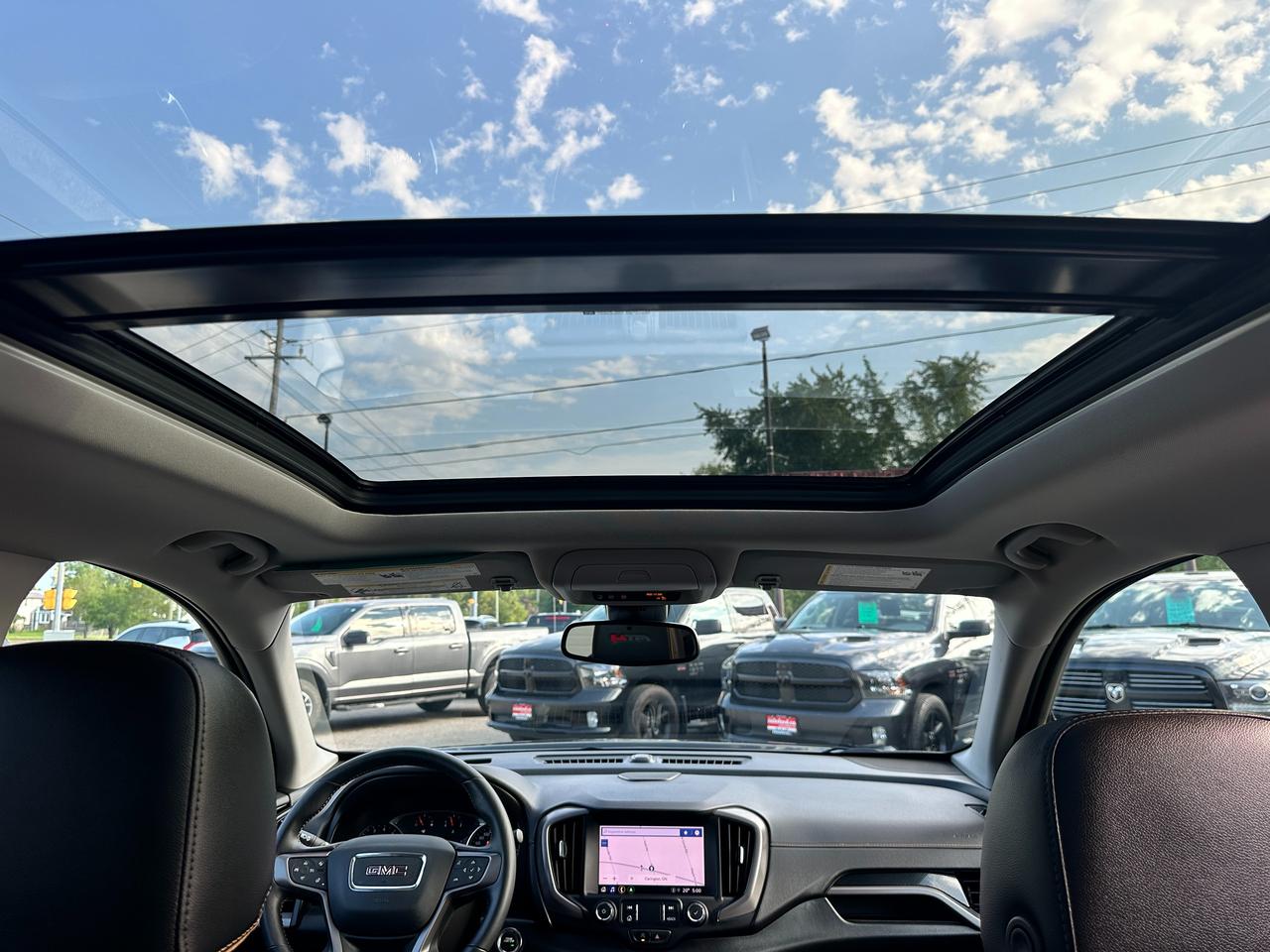 2022 GMC Terrain AT4 AWD HTD-Leather PanoRoof BOSE NAV BackupCam XM Photo