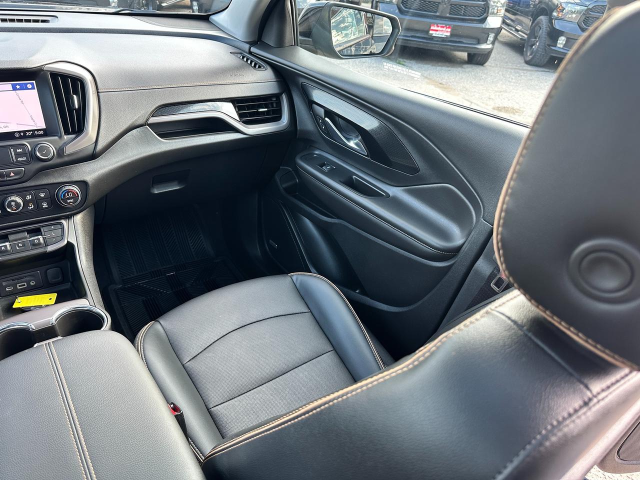 2022 GMC Terrain AT4 AWD HTD-Leather PanoRoof BOSE NAV BackupCam XM Photo