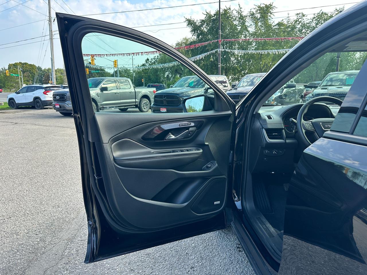 2022 GMC Terrain AT4 AWD HTD-Leather PanoRoof BOSE NAV BackupCam XM Photo