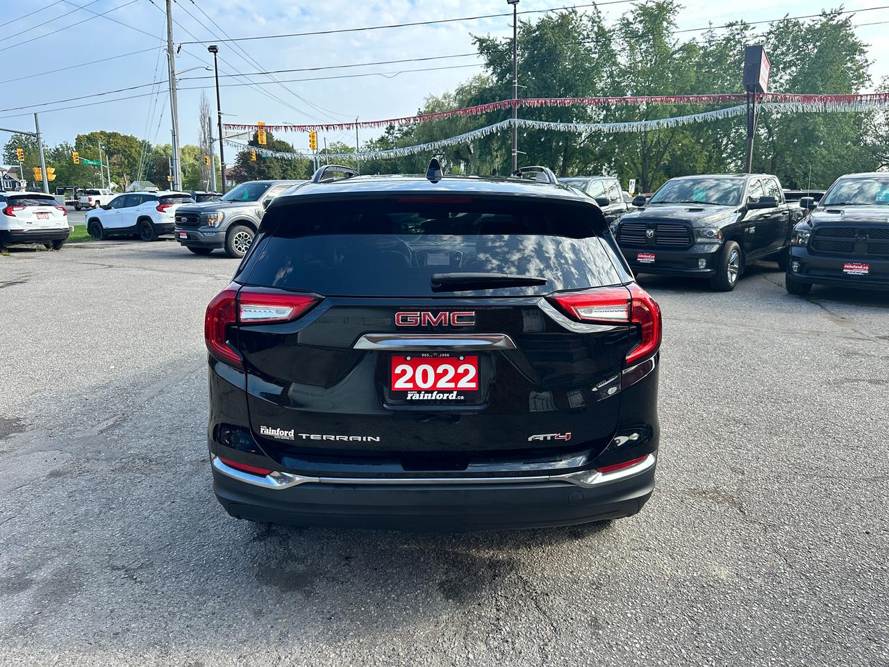 2022 GMC Terrain AT4 AWD HTD-Leather PanoRoof BOSE NAV BackupCam XM Photo