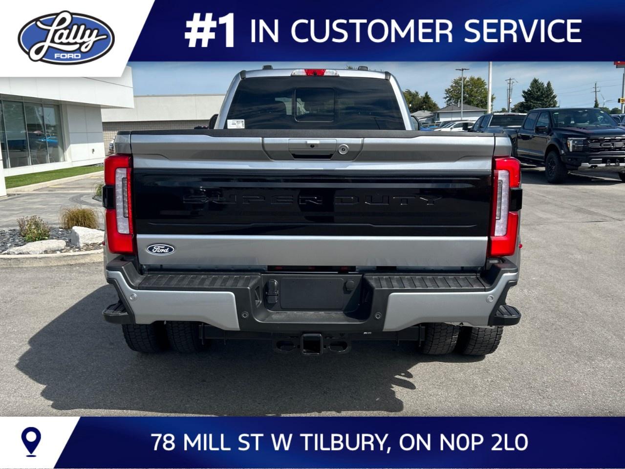 2027 Ford F-450 Super Duty DRW PLATINUM 4WD CREW CAB 8' BOX Photo