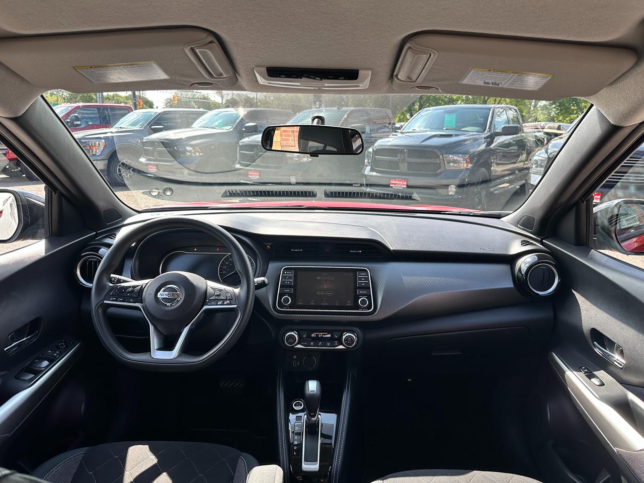 2019 Nissan Kicks SV Heated Cloth FM/XM Bluetooth BackupCam CarPlay Photo