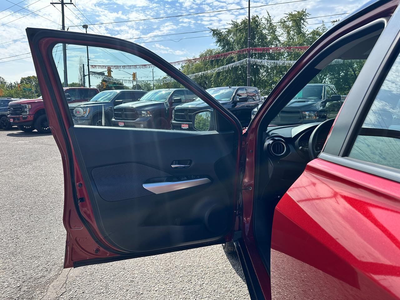 2019 Nissan Kicks SV Heated Cloth FM/XM Bluetooth BackupCam CarPlay Photo