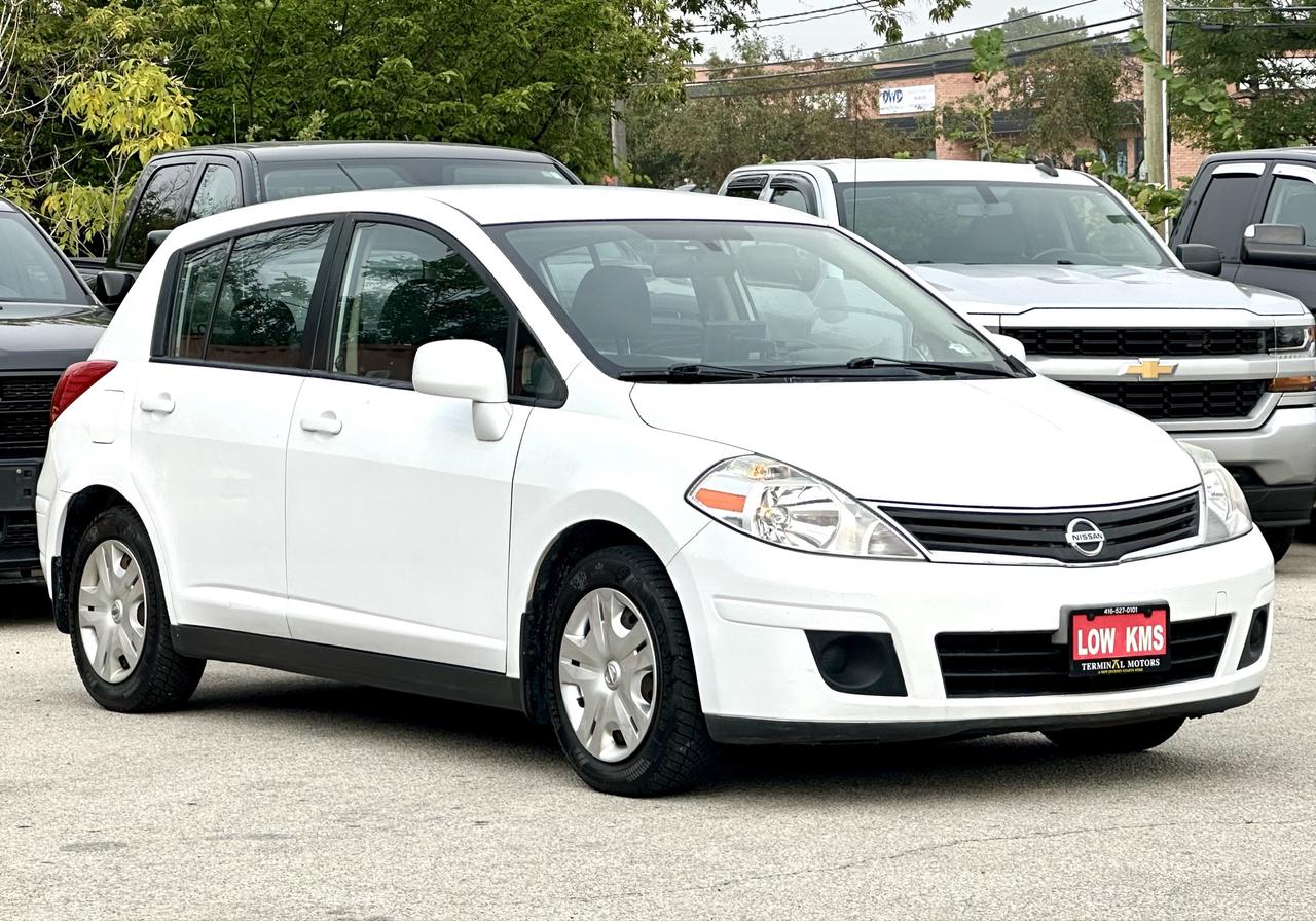 2010 Nissan Versa 1.8 S Photo