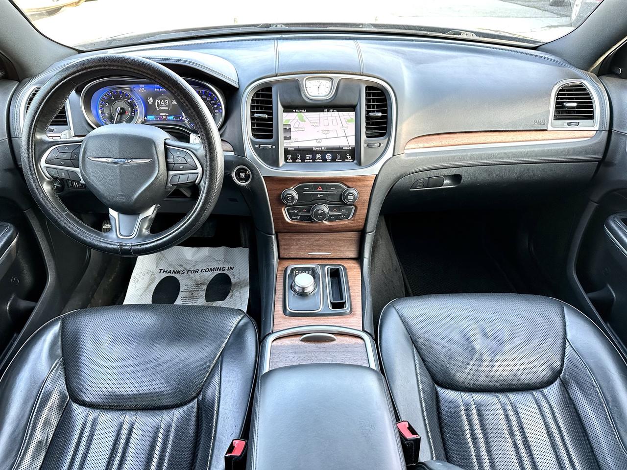 2015 Chrysler 300 300C Platinum Photo