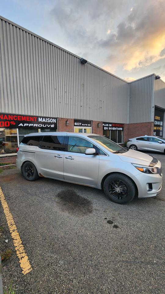 2016 Kia Sedona