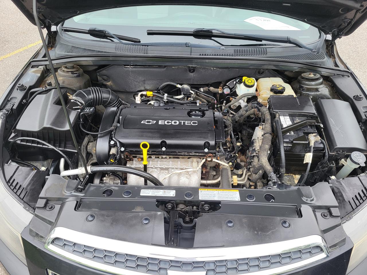 2014 Chevrolet Cruze LS Photo