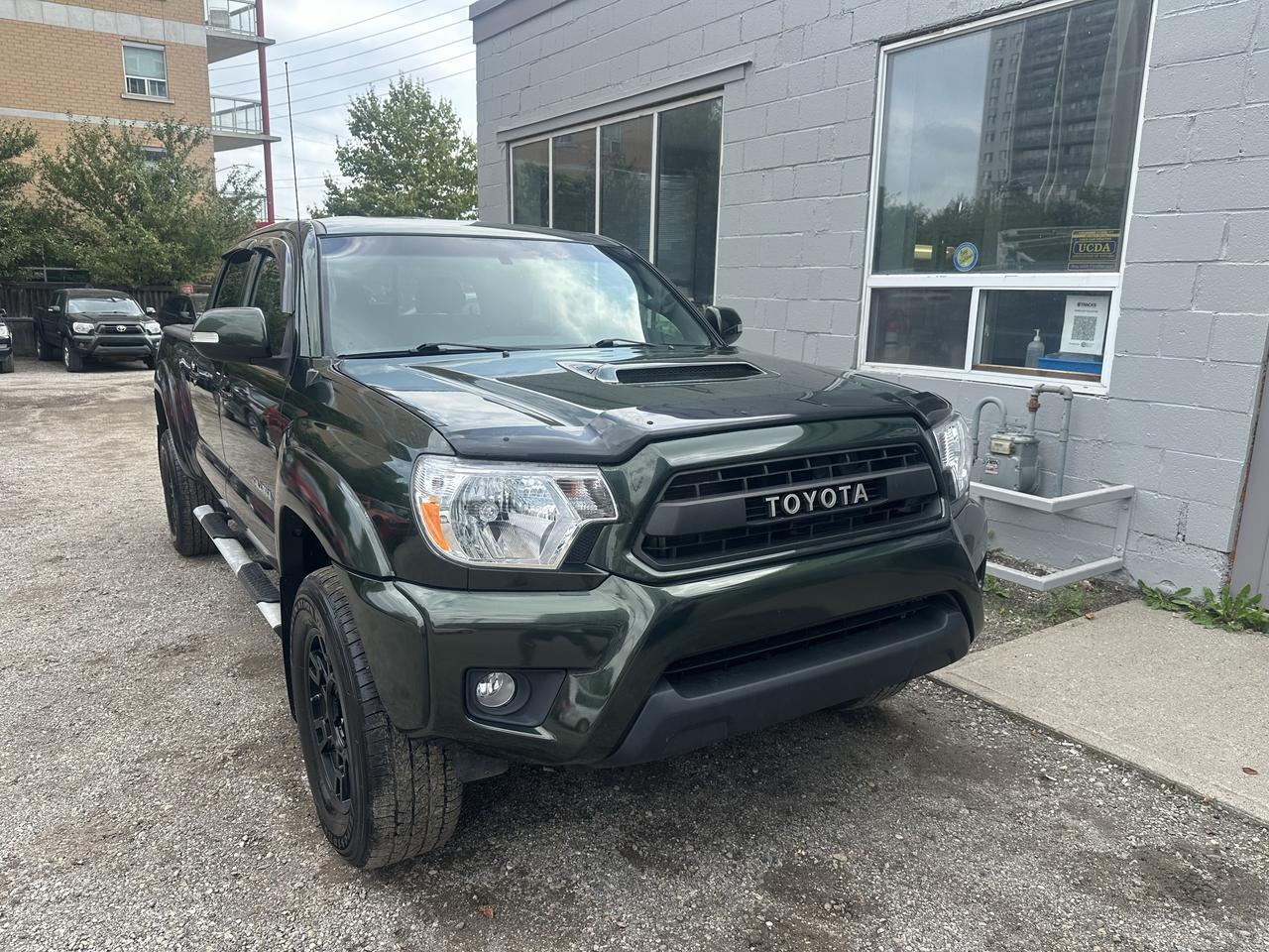 2012 Toyota Tacoma 4WD DOUBLE CAB V6 AUTO - Photo #1