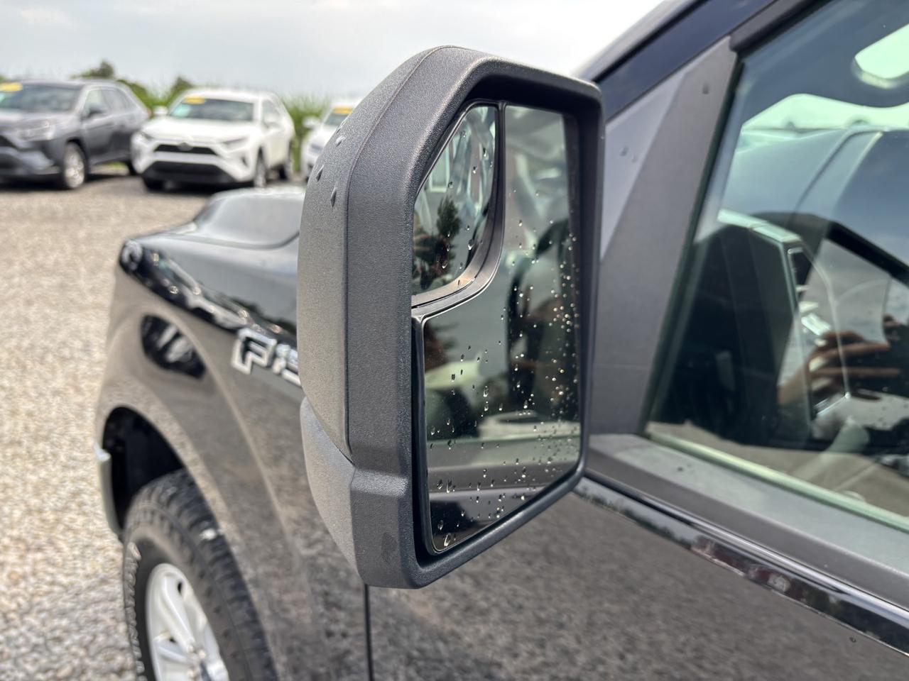 2020 Ford F-150 XLT /4x4/CLEAN CARFAX/ 5.0L/ Photo