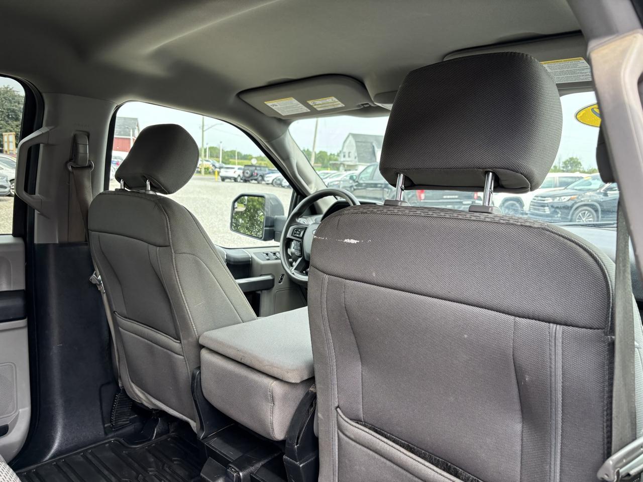 2020 Ford F-150 XLT /4x4/CLEAN CARFAX/ 5.0L/ Photo
