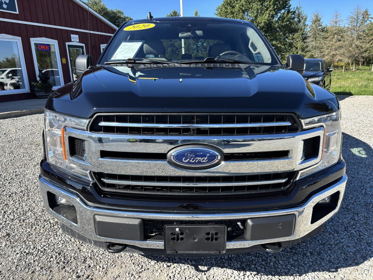 2020 Ford F-150 XLT /4x4/CLEAN CARFAX/ 5.0L/ Photo
