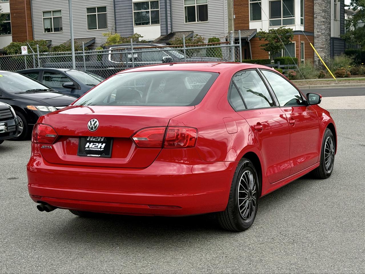 2014 Volkswagen Jetta FINANCING AVAILABLE Photo5